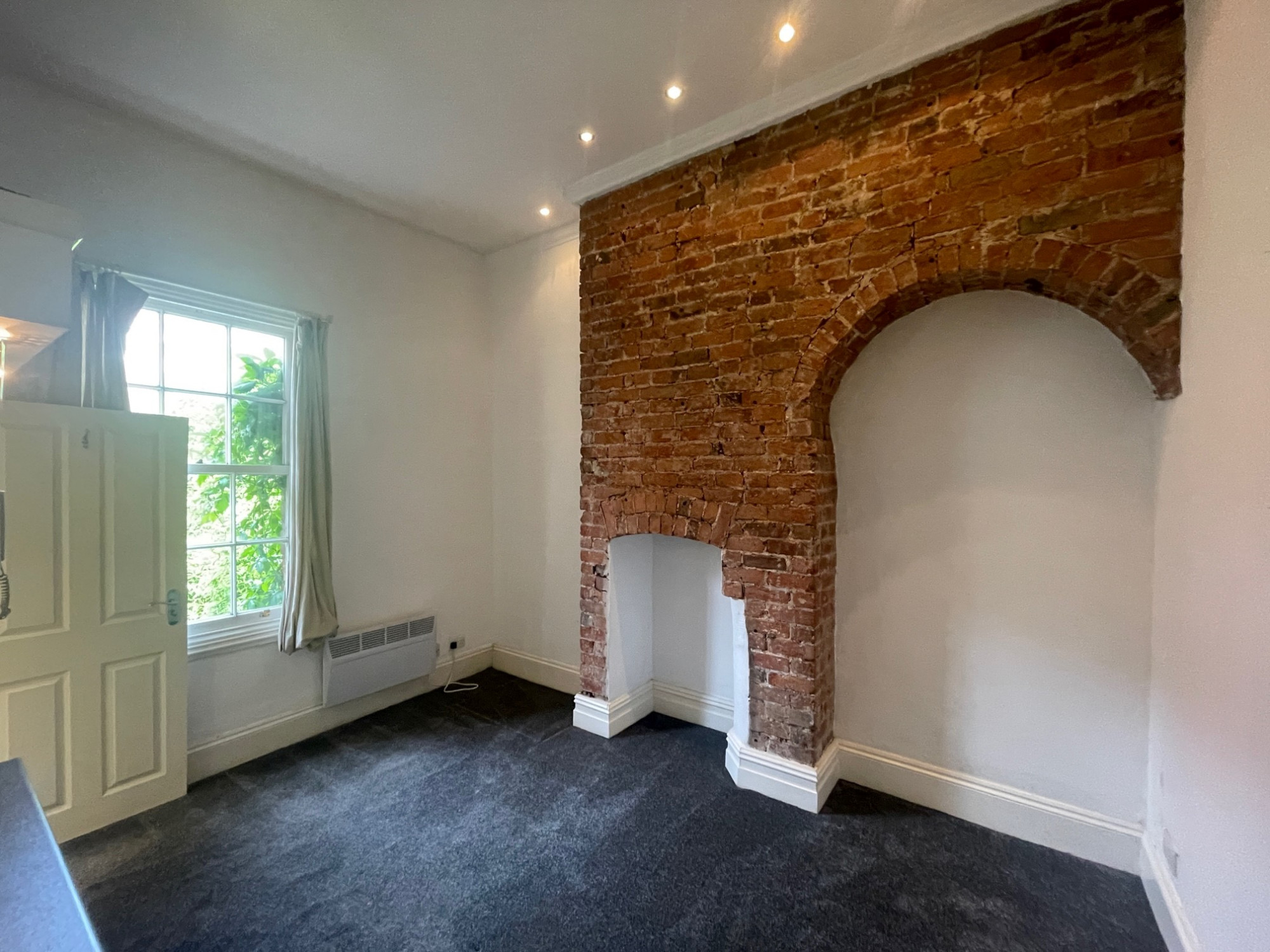 8 Bank Parade, Preston Lancashire Sales & Lettings