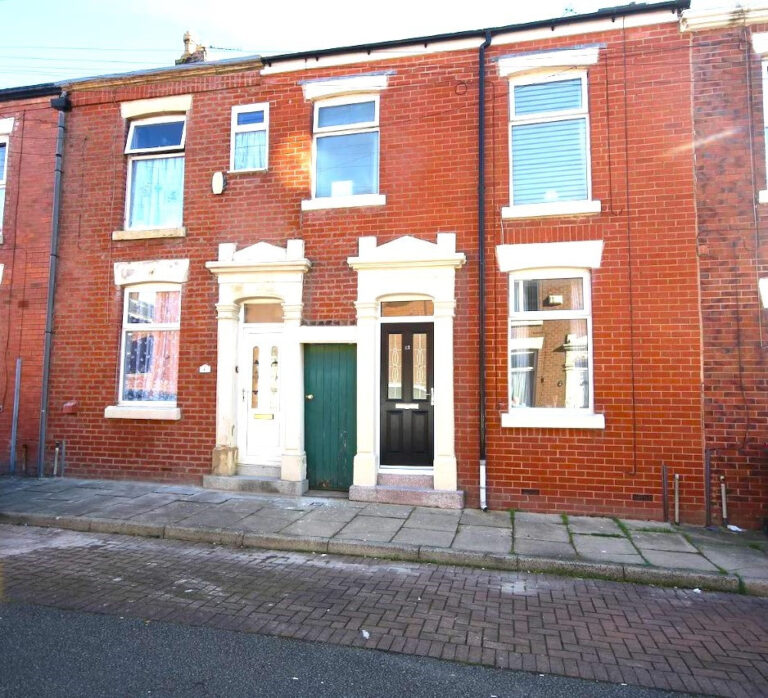 Elcho Street, Preston