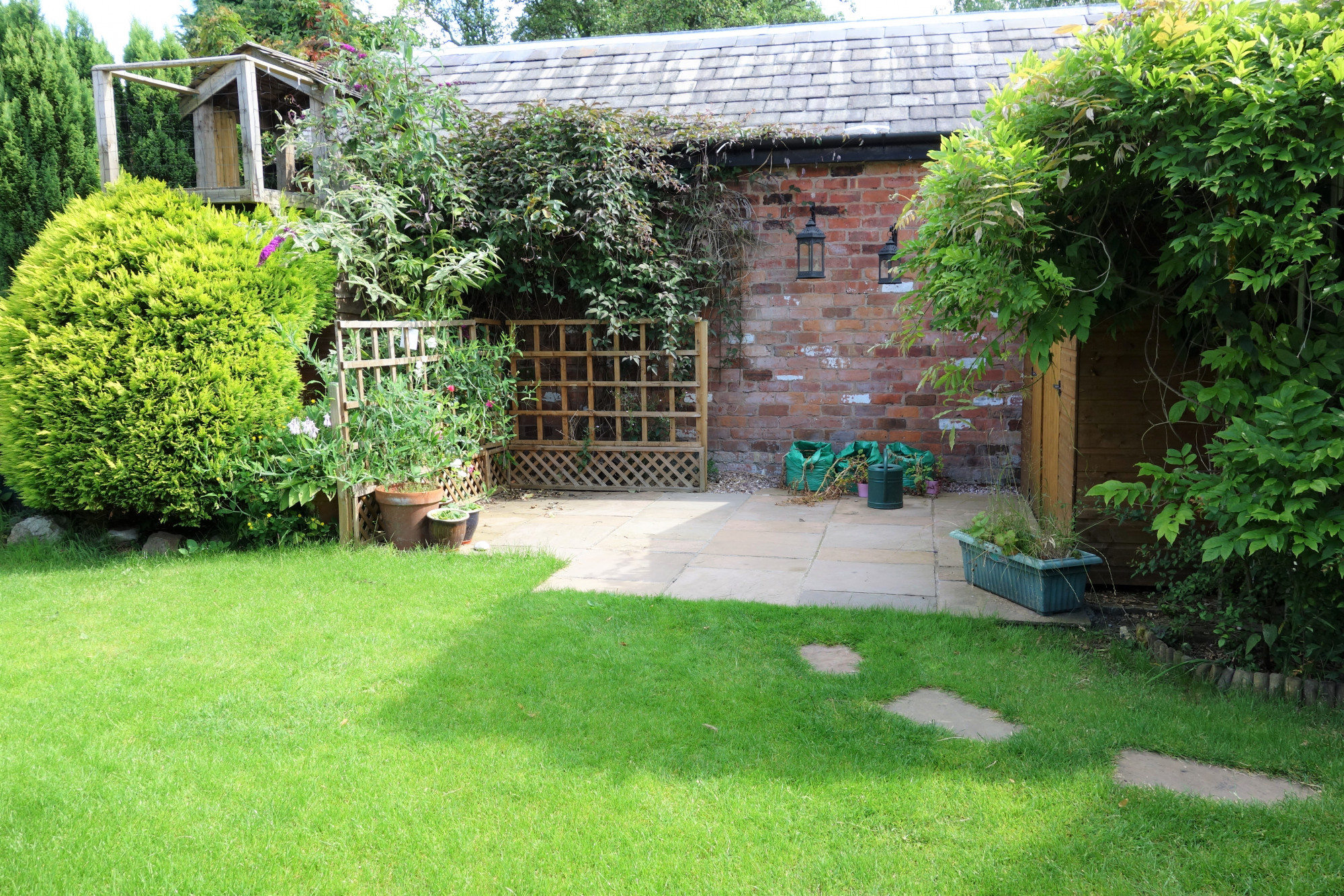 Beech Grove, AshtononRibble Lancashire Sales & Lettings